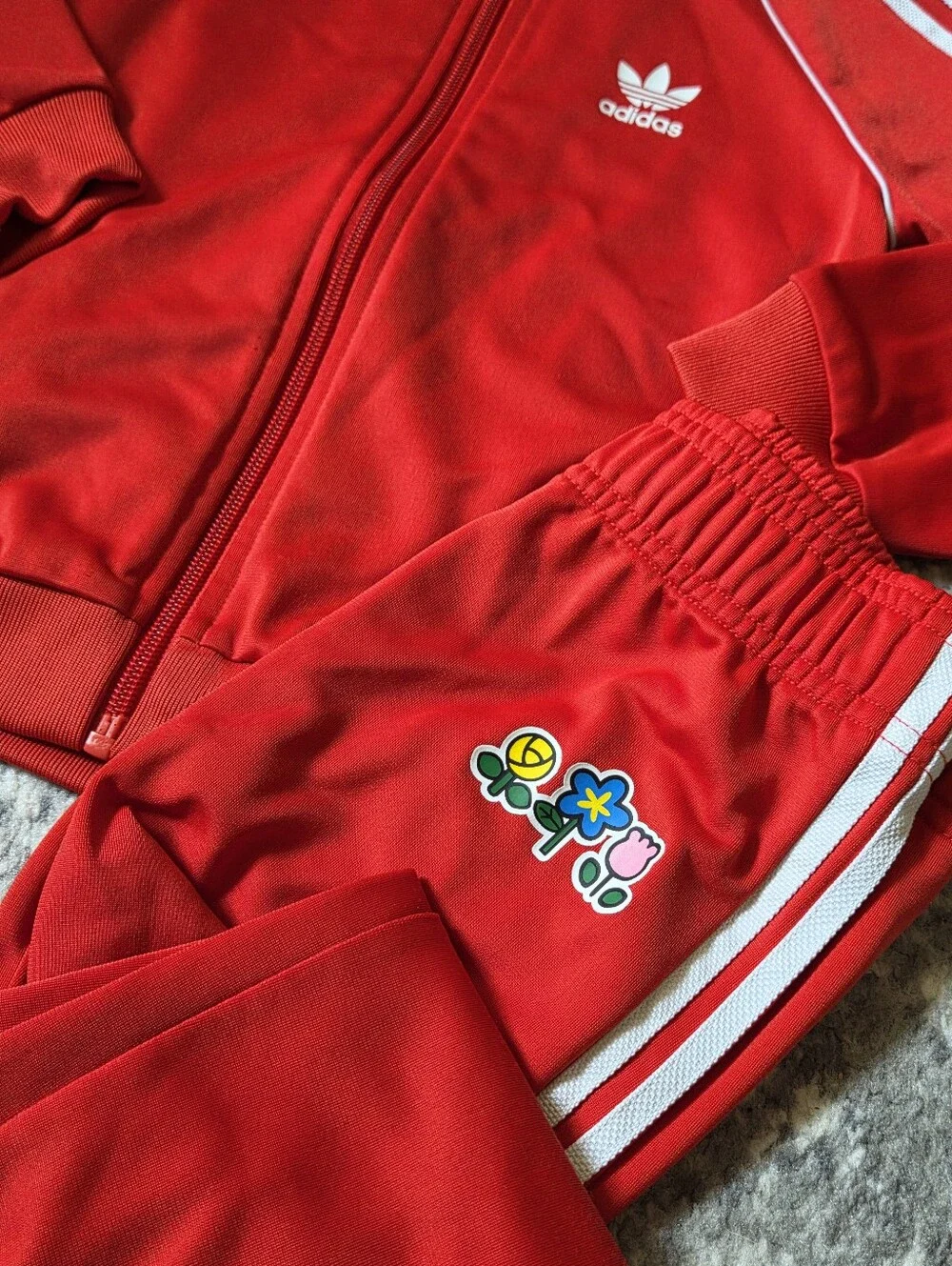 adidas Originals x Hello Kitty Toddler SST Tracksuit Set Red 4T